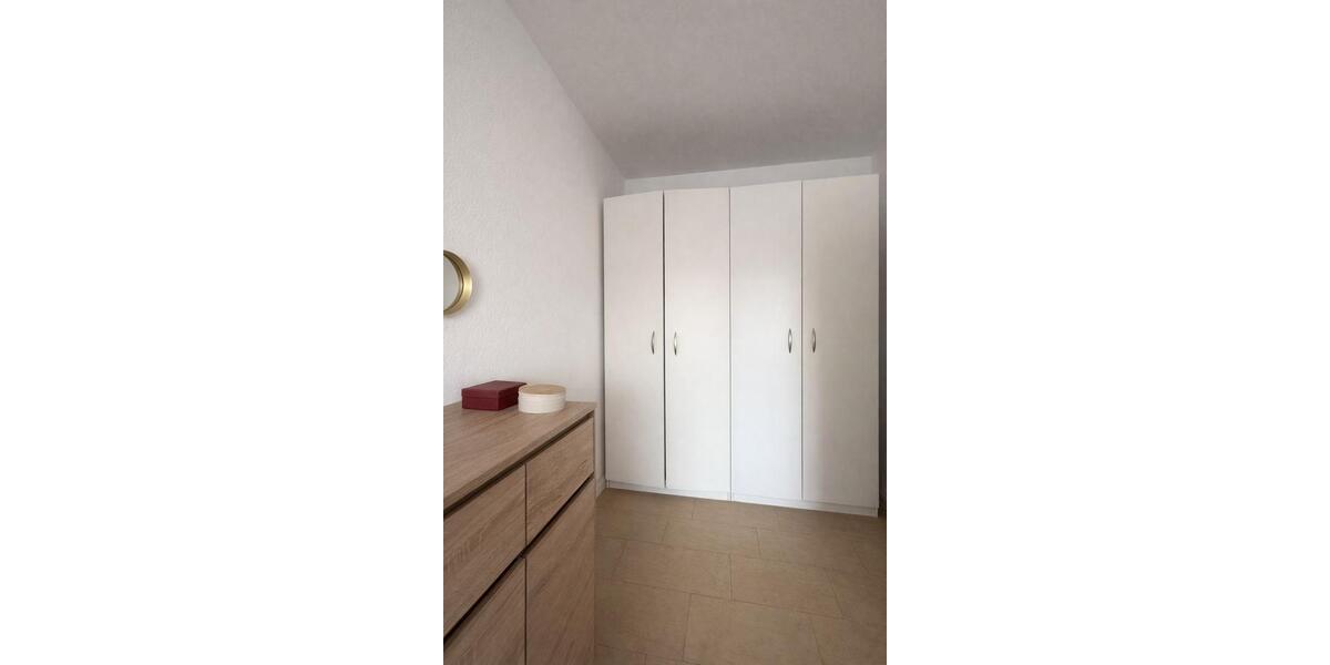 Etagenwohnung Neu-Ulm Ludwigsfeld - 2 Zimmer, 65 m&sup2;, 1.300&euro; | Angebot:26095776