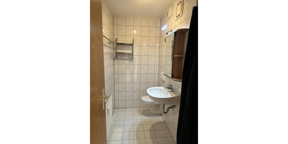 Dachgeschoßwohnung Eschwege - 1 Zimmer, 34 m&sup2;, 340&euro; | Angebot:26265664