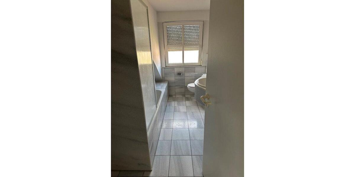 Etagenwohnung Neumarkt in der Oberpfalz Altenhof - 3 Zimmer, 73 m&sup2;, 710&euro; | Angebot:26577629