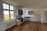 Etagenwohnung Badenweiler - 4.5 Zimmer, 158 m&sup2;, 1.750&euro; | Angebot:26047498