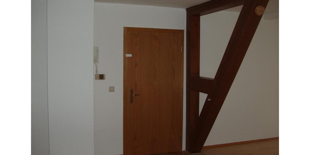 Dachgeschoßwohnung Thum - 1 Zimmer, 53 m&sup2;, 260&euro; | Angebot:26223317