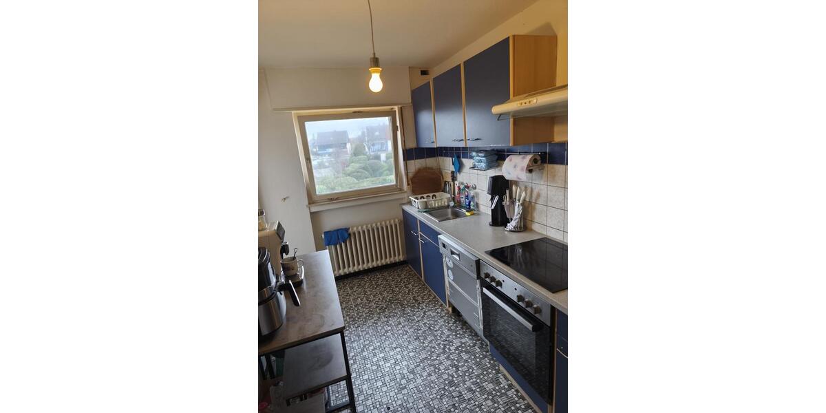 Etagenwohnung Hockenheim - 3 Zimmer, 96 m&sup2;, 1.200&euro; | Angebot:25308127