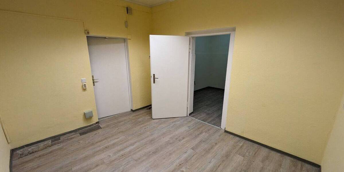 Gewerbeobjekt Wurzen - 2 Zimmer, 210&euro; | Angebot:25958331