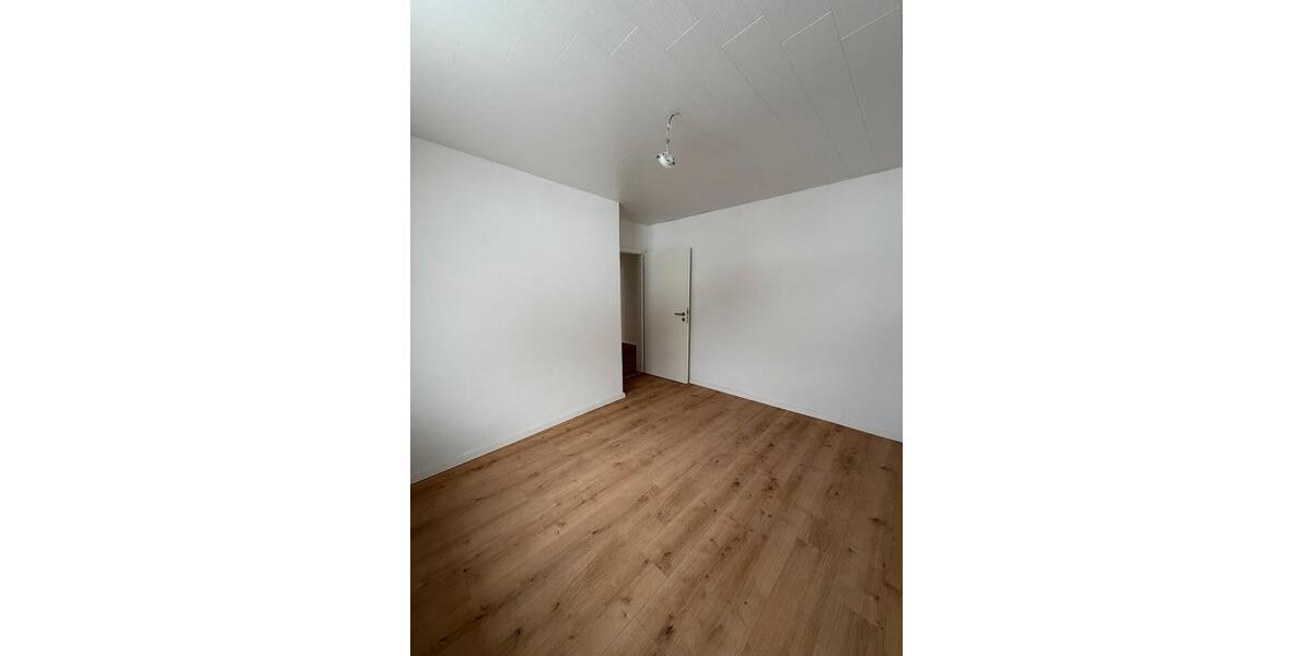 Etagenwohnung Großalmerode - 4 Zimmer, 96 m&sup2;, 730&euro; | Angebot:24562515