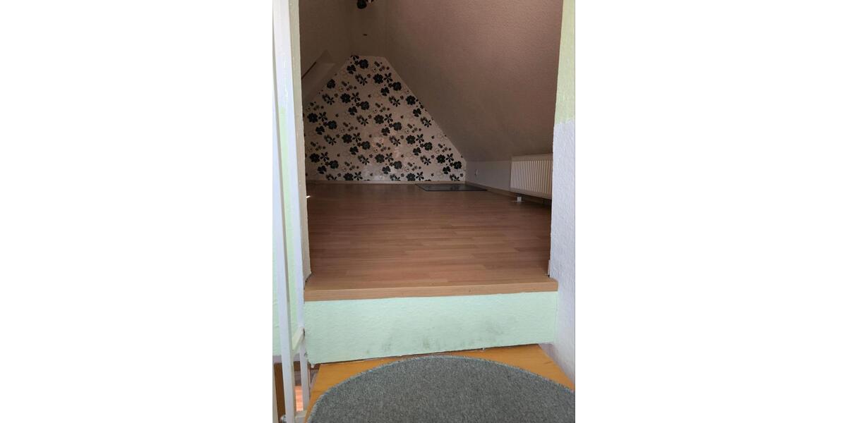 Etagenwohnung Edertal - 3 Zimmer, 80 m&sup2;, 500&euro; | Angebot:25782754