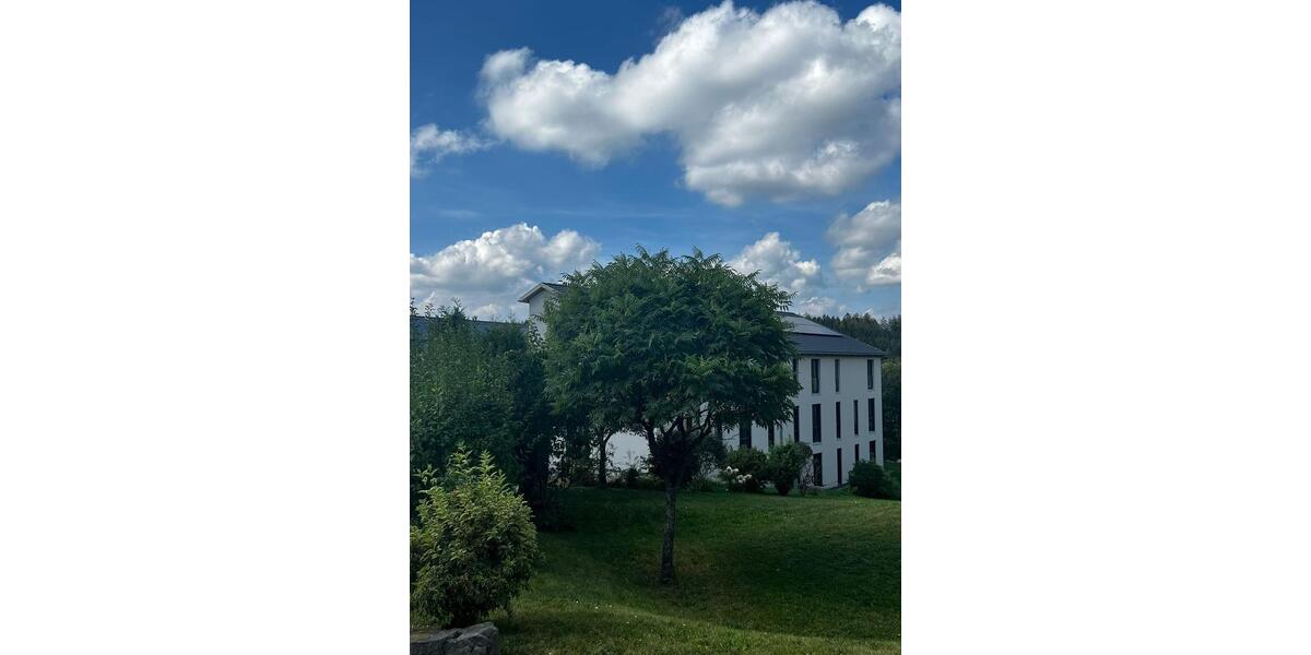 Etagenwohnung Suhl Aue 1 - 4 Zimmer, 115 m&sup2;, 1.210&euro; | Angebot:26563032
