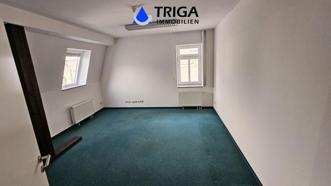 Dachgeschoßwohnung Nordhausen - 4 Zimmer, 148 m&sup2;, 1.184&euro; | Angebot:25376309