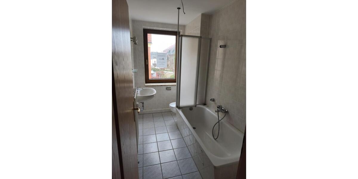 Etagenwohnung Lichtentanne - 2 Zimmer, 62 m&sup2;, 340&euro; | Angebot:25615503