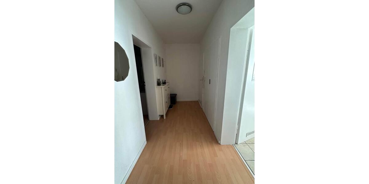 Etagenwohnung Ludwigshafen am Rhein Ludwigshafen-Hemshof - 2 Zimmer, 65 m&sup2;, 850&euro; | Angebot:26038599