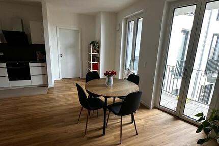 Wohnen auf Zeit Halle (Saale) - 3 Zimmer, 75 m&sup2;, 999&euro; | Angebot:25314122