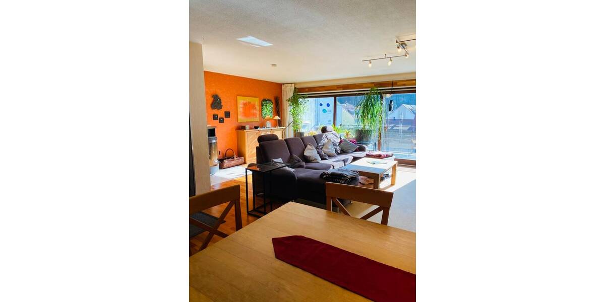 Reihenmittelhaus Lörrach - 5 Zimmer, 147 m&sup2;, 1.950&euro; | Angebot:26804049