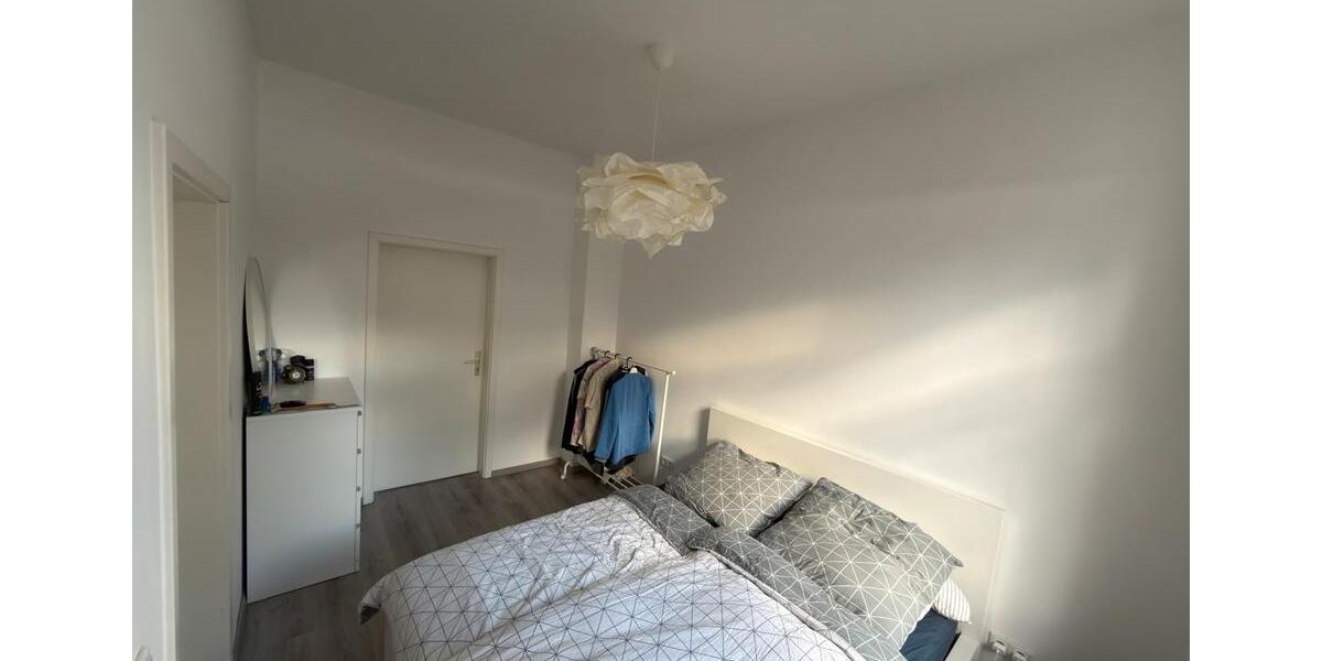 Erdgeschosswohnung mit Gartennutzung in Krefeld Uerdingen 2 zimmer