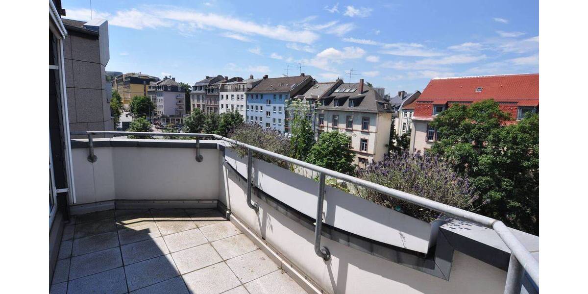 Etagenwohnung Frankfurt am Main Sachsenhausen - 3 Zimmer, 90 m&sup2;, 1.850&euro; | Angebot:26733538