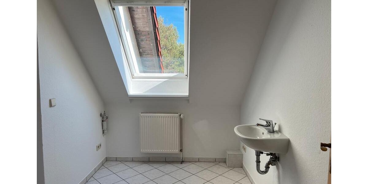 Dachgeschoßwohnung Fürstenwalde (Spree) - 5 Zimmer, 118 m&sup2;, 1.350&euro; | Angebot:26327116
