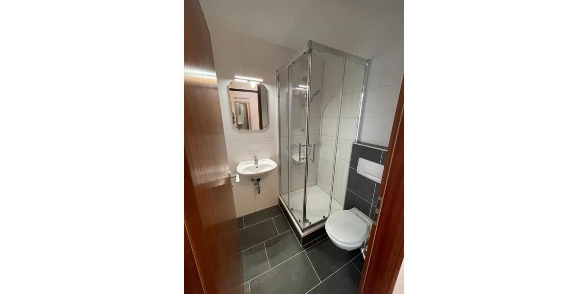 Wohnen auf Zeit Leinfelden-Echterdingen Echterdingen - 1 Zimmer, 25 m&sup2;, 890&euro; | Angebot:24512120