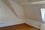 Dachgeschoßwohnung Hof Altstadt - 4 Zimmer, 85 m&sup2;, 850&euro; | Angebot:26582307