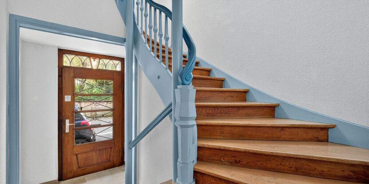 Etagenwohnung Baden-Baden Innenstadt - 4 Zimmer, 115 m&sup2;, 1.280&euro; | Angebot:24860413