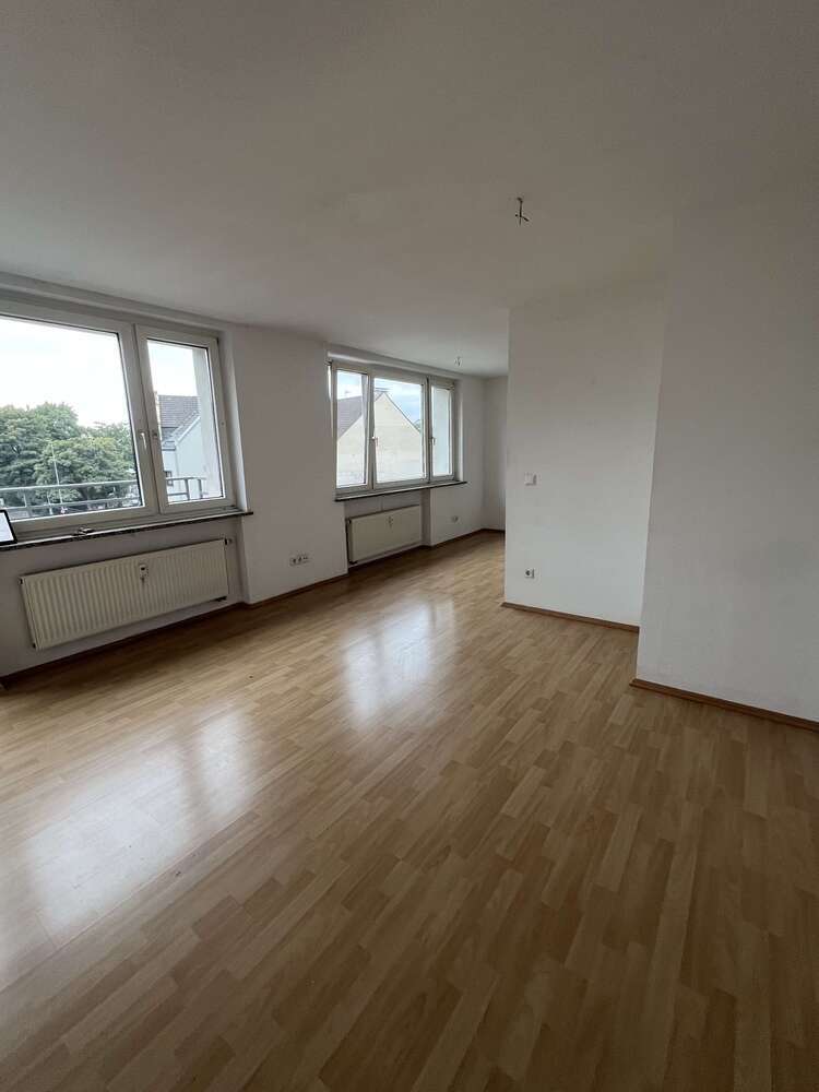 Wohnung zum Mieten in Solingen 890 € 112.5 m²
