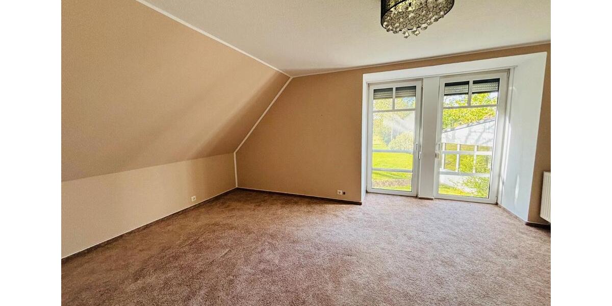 Einfamilienhaus Fockbek - 8 Zimmer, 195 m&sup2;, 1.700&euro; | Angebot:26635987