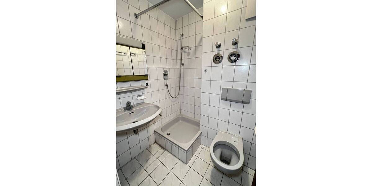 Etagenwohnung Unterreichenbach - 2 Zimmer, 36 m&sup2;, 370&euro; | Angebot:26704349