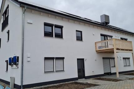 Wohnung Kelheim - 3 Zimmer, 990&euro; | Angebot:22476377