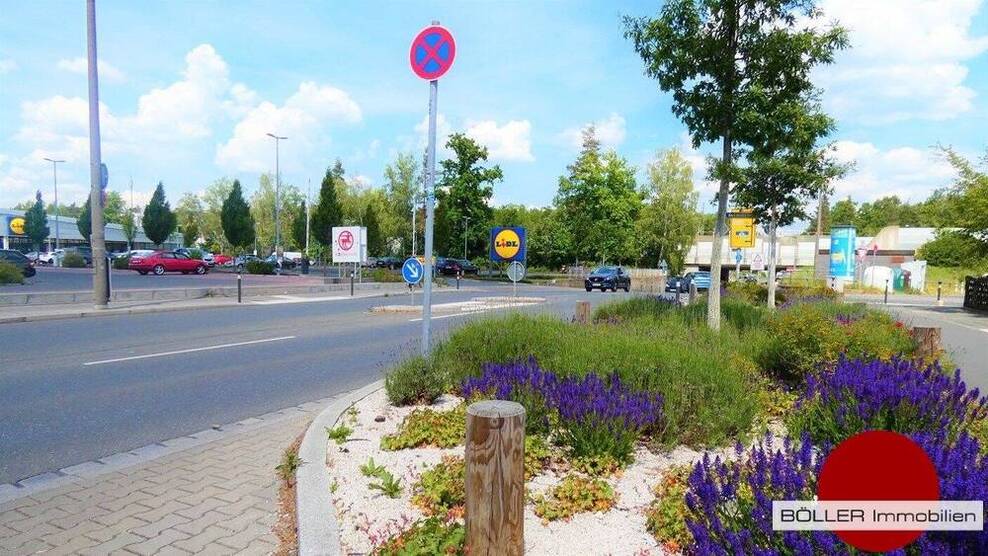 Perfekt für den Single oder Wochenendheimfahrer! Smarte 1-Zi. Wohnung mit Balkon in Altenfurt! zimmer