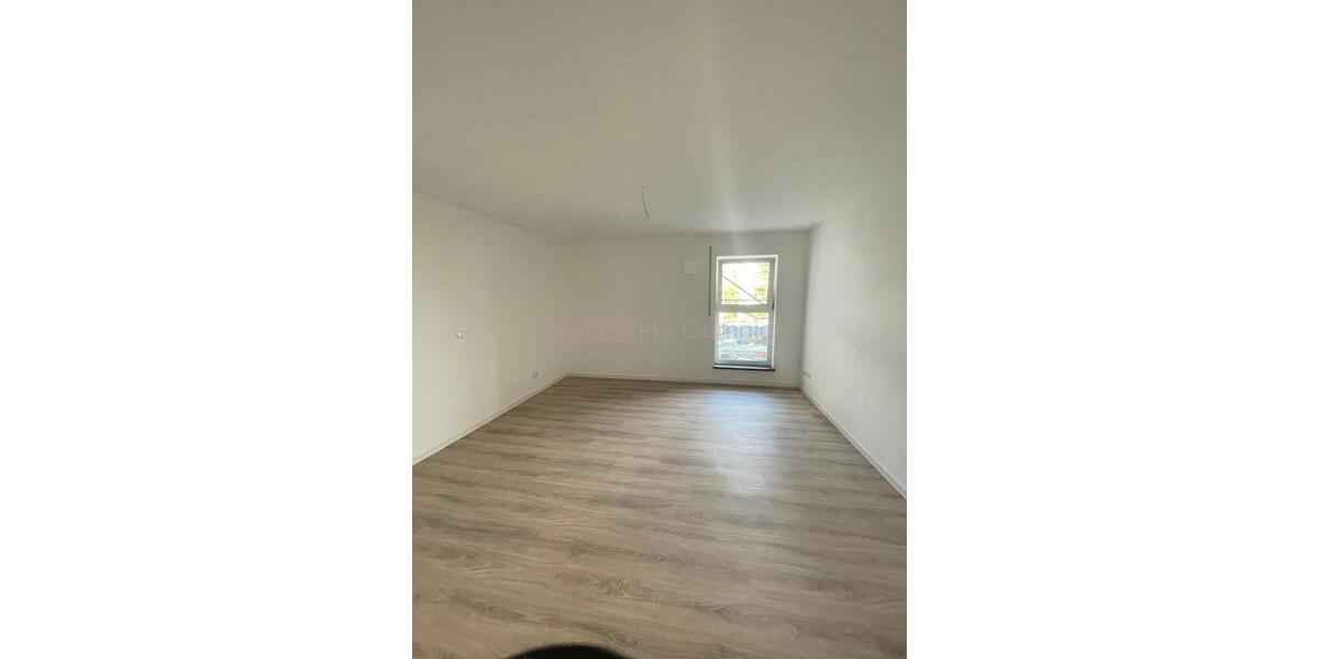 Erdgeschoßwohnung Kemnath - 4 Zimmer, 114 m&sup2;, 1.390&euro; | Angebot:25882986
