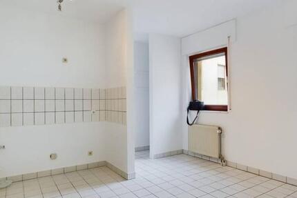 Apartment, frisch renoviert In gepflegter Anlage 1 zimmer