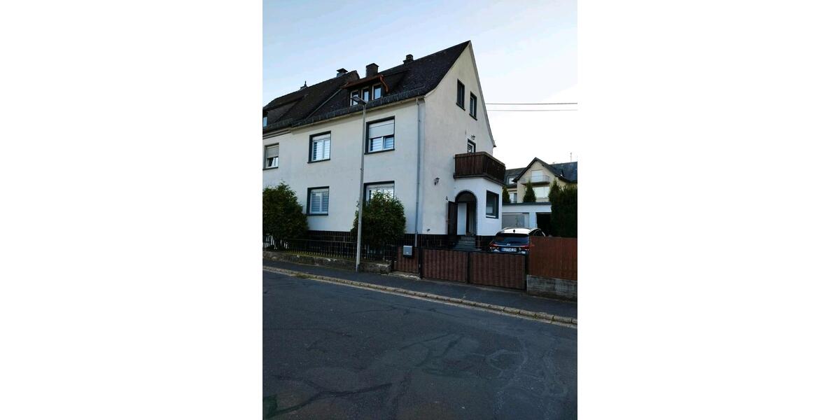 Doppelhaushälfte Ulmen - 6 Zimmer, 150 m&sup2;, 1.000&euro; | Angebot:26705293