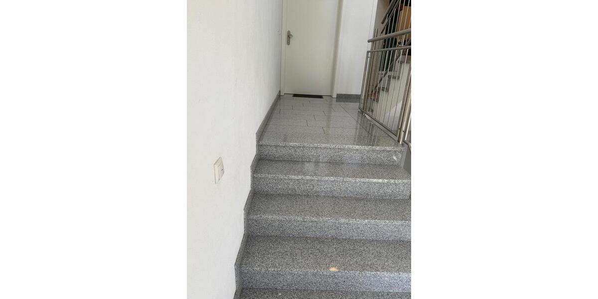 Erdgeschoßwohnung Frensdorf - 3 Zimmer, 90 m&sup2;, 750&euro; | Angebot:26340502