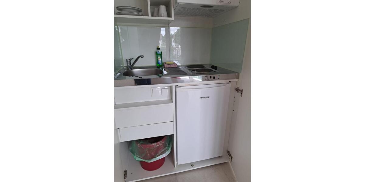 Wohnen auf Zeit Freiburg im Breisgau Betzenhausen - 1 Zimmer, 16 m&sup2;, 815&euro; | Angebot:25893986