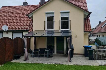 Wohnen auf Zeit Pforzheim Eutingen - 5 Zimmer, 184 m&sup2;, 600&euro; | Angebot:24743800