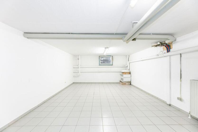 Schickes Ladengeschäft am Petrusplatz