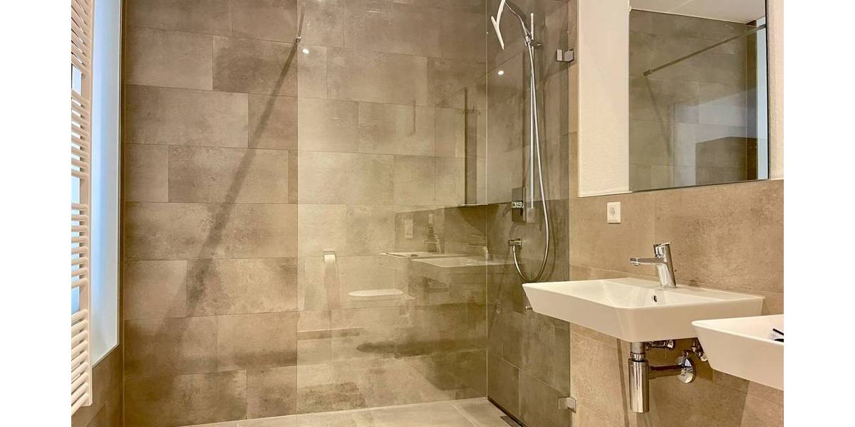 Etagenwohnung Tettnang - 2 Zimmer, 80 m&sup2;, 1.450&euro; | Angebot:25671543