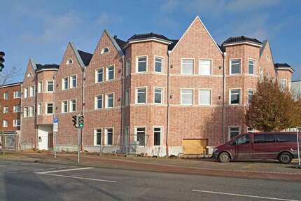 Wohnung zum Mieten in Elmshorn 1.300 € 108.17 m² 3 zimmer