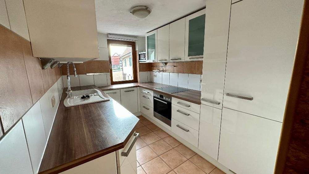 Mehrfamilienhaus, Wohnhaus Heimsheim - 7 Zimmer, 170 m&sup2;, 2.450&euro; | Angebot:24778099