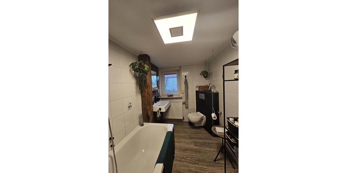 Etagenwohnung Korbach - 3 Zimmer, 90 m&sup2;, 800&euro; | Angebot:26644180
