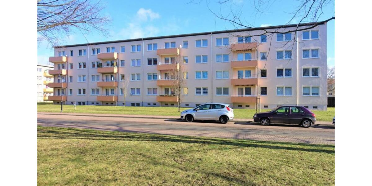 Etagenwohnung Braunsbedra - 1 Zimmer, 31 m&sup2;, 218&euro; | Angebot:25102100