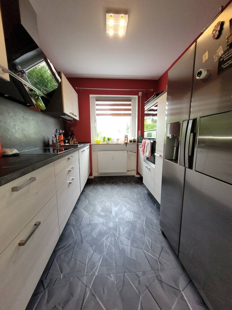 * ANSPRECHEND * LICHTDURCHFLUTET * NATURNAH * tolle 3-Zi-Wohnung mit SÜDBALKON im Nürnberger Süden