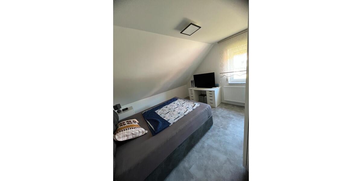 Dachgeschoßwohnung Collenberg - 4 Zimmer, 1.150&euro; | Angebot:23026935