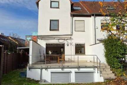 Haus Frankfurt am Main Nord-West - 6 Zimmer, 174 m&sup2;, 2.790&euro; | Angebot:24954109