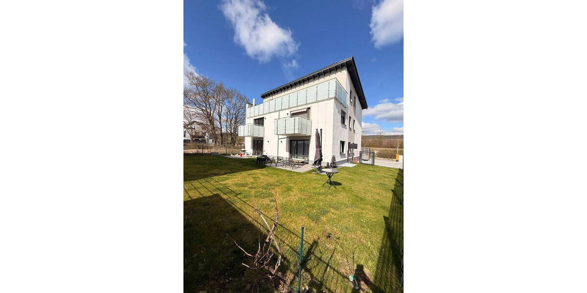 Etagenwohnung Offenbach am Main Bieber - 4 Zimmer, 124 m&sup2;, 2.300&euro; | Angebot:26188388