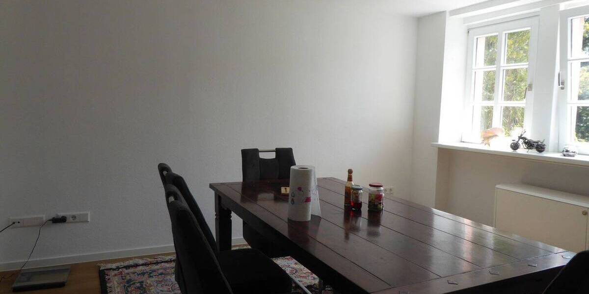 Etagenwohnung Gernsbach - 5 Zimmer, 145 m&sup2;, 1.375&euro; | Angebot:26816178
