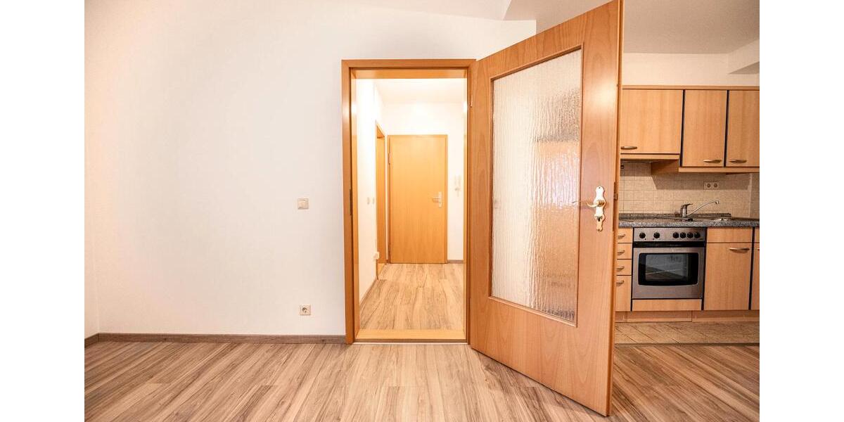 Etagenwohnung Klipphausen - 2 Zimmer, 40 m&sup2;, 400&euro; | Angebot:25935601