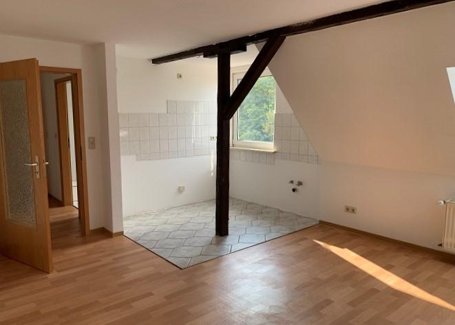 Dachgeschoßwohnung Oschersleben (Bode) - 1 Zimmer, 34 m&sup2;, 212&euro; | Angebot:26635042