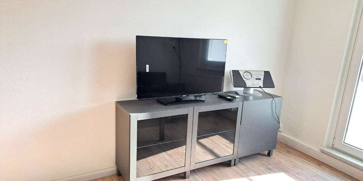 Komplett neu möblierte 2 Zimmer Wohnung mit Balkon. Flexibel ab 6 Monate zu vermieten! - Appartement Sachsen-Anhalt - Annaburg Annaburg | Angebot:25984847