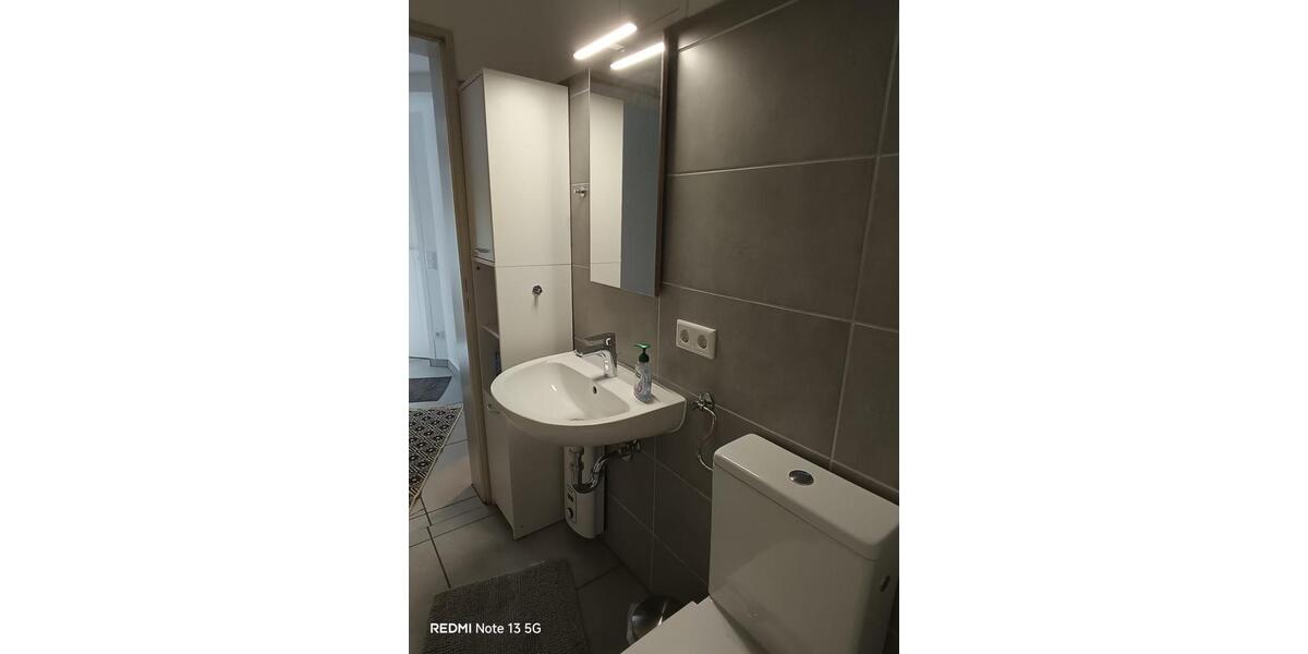 Etagenwohnung Halle - 1 Zimmer, 50 m&sup2;, 750&euro; | Angebot:25406312