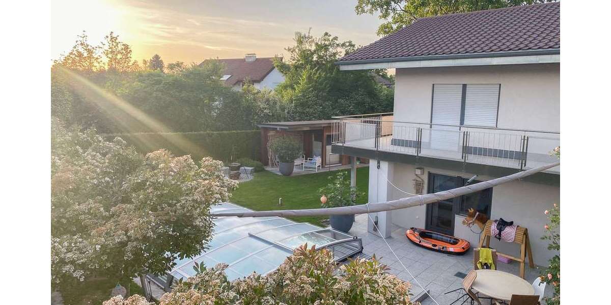 Einfamilienhaus Tettnang - 8 Zimmer, 270 m&sup2;, 2.900&euro; | Angebot:24871691