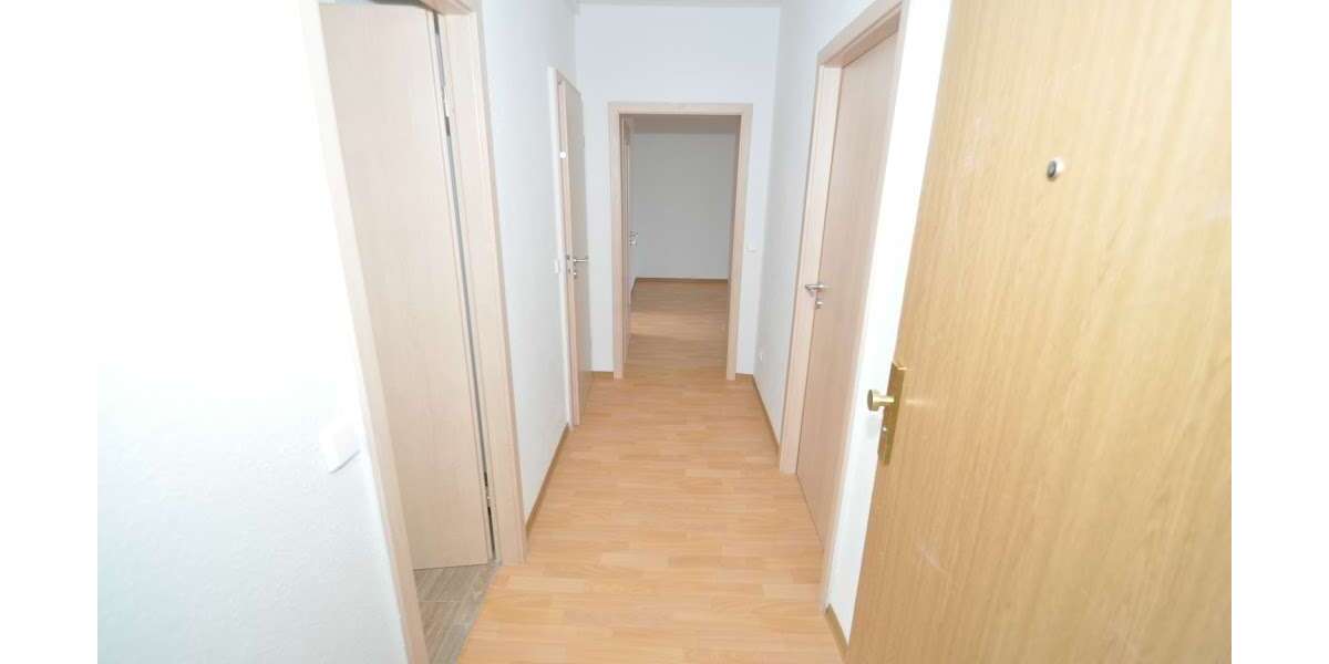 Etagenwohnung Prenzlau - 3 Zimmer, 61 m&sup2;, 550&euro; | Angebot:27332951
