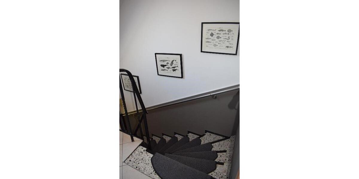 Einfamilienhaus Neu Wulmstorf - 9 Zimmer, 214 m&sup2;, 2.350&euro; | Angebot:26624370